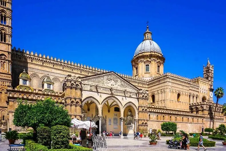 Le Due Stelle Casa Vacanze Palermo Apartment
